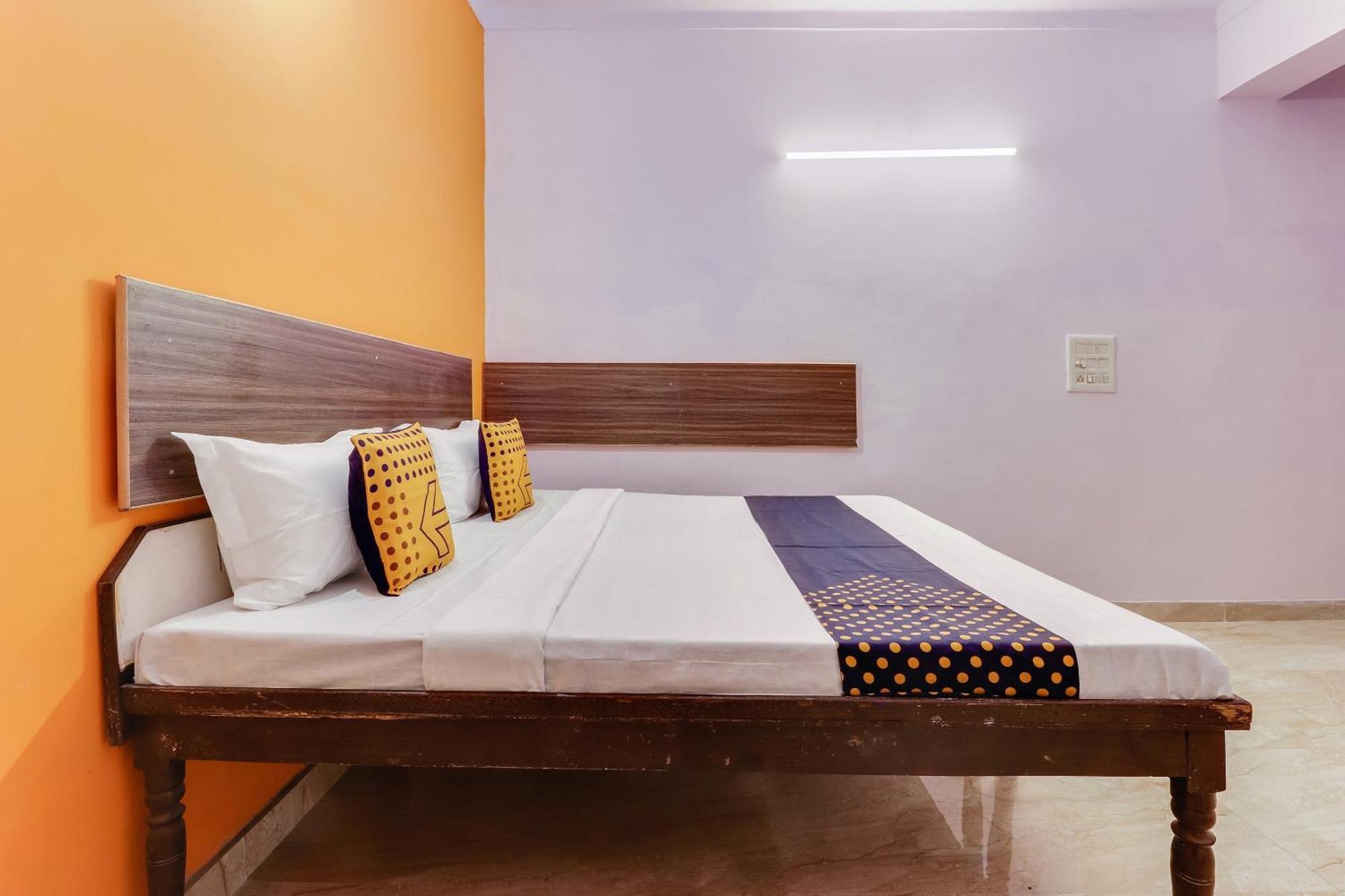 Hotel Bhaskar By Grb Ghaziabad Esterno foto